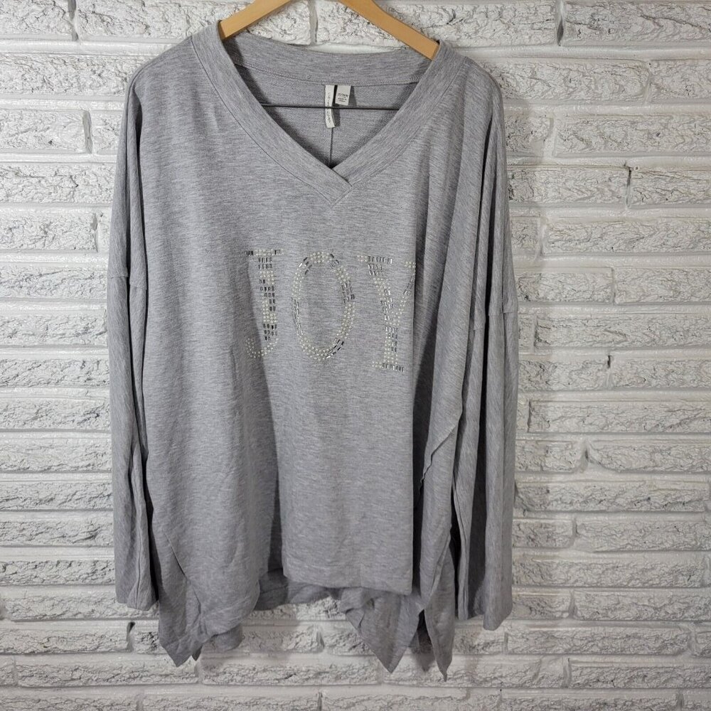 Live Well Lifestyle Women's Christmas Top 26W 28W Plus Gray Beaded V-Neck NOV50E